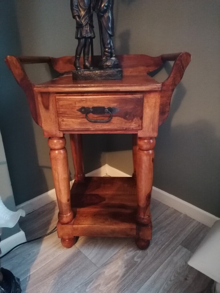 gumtree lamp table